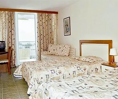 Hotel Laguna Mare 4*