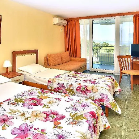 Hotel Laguna Mare 4*
